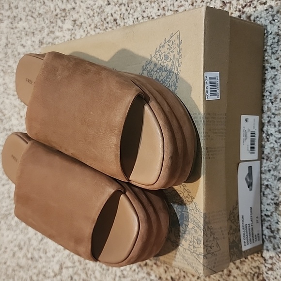 Free People Harbour Flatform - Picture 2 of 3